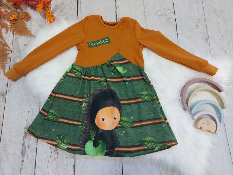 Gr. 110, Kleid Mit Raffung, Apfeldieb von NaehtanteChristina