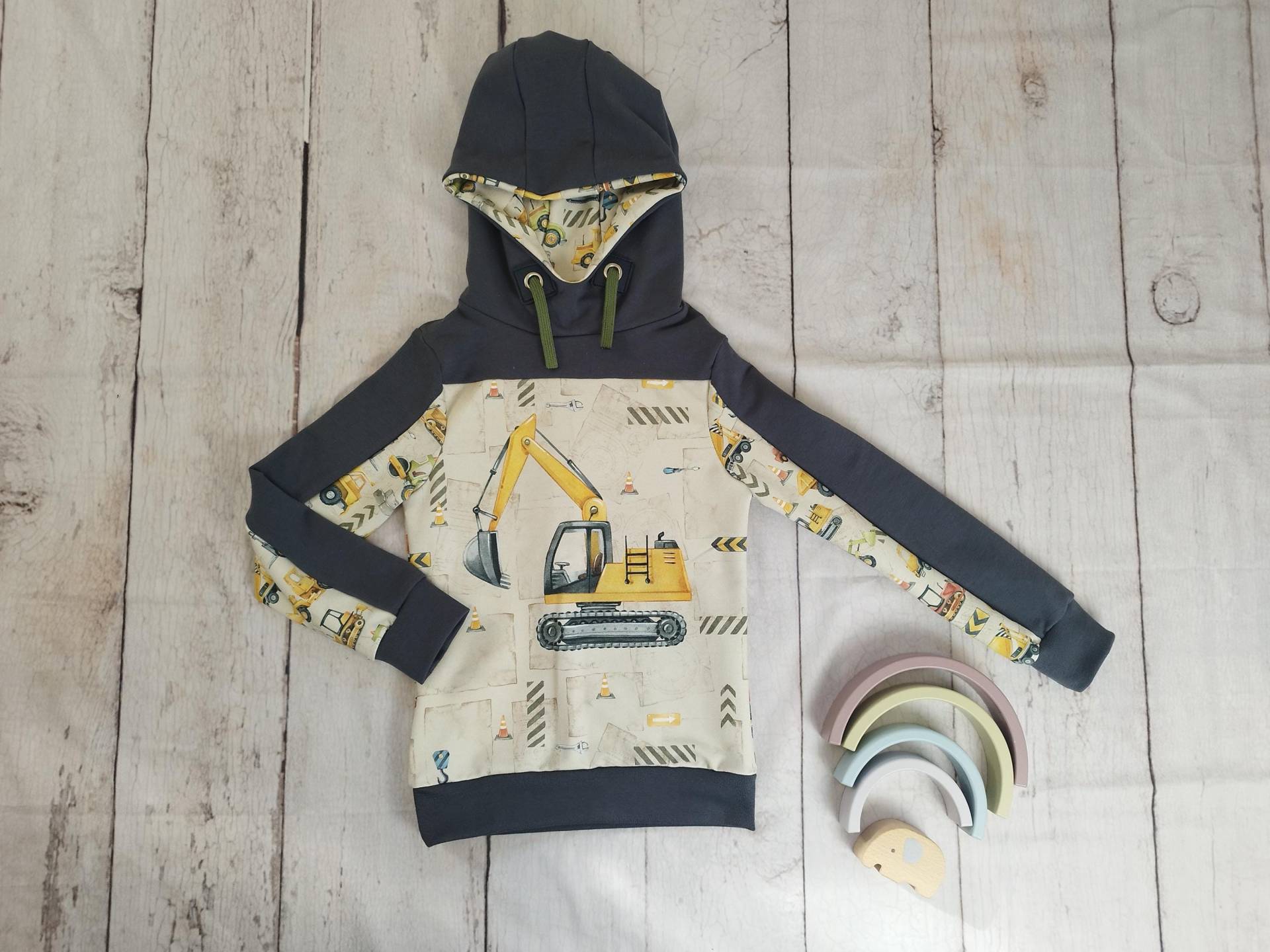 Hoodie, Pullover Mit Kapuze, Baustelle Bagger, Gr. 98-158 von NaehtanteChristina