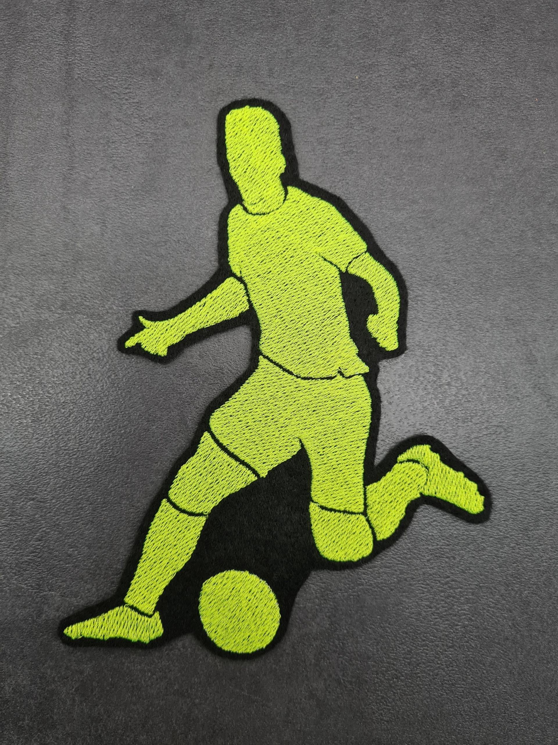 Fußballer Aufnäher, Fußballspieler Gestickt von NaehundStickliebe