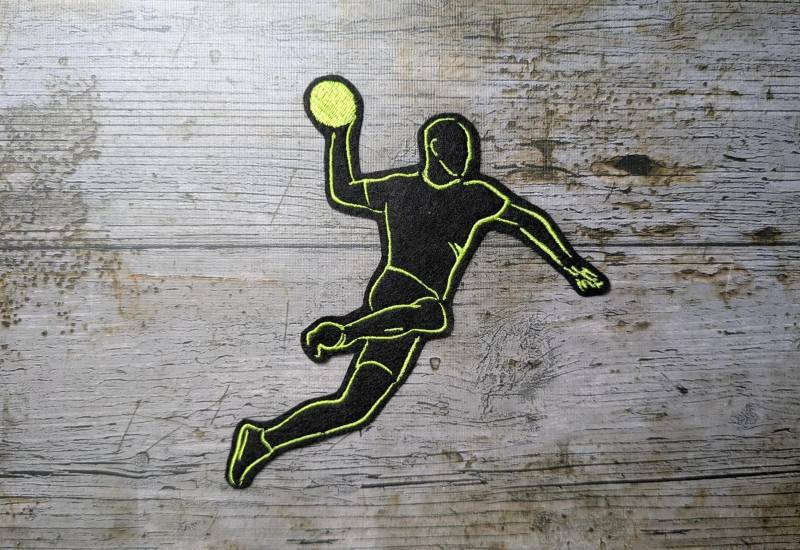 Handballer Aufnäher, Handballspieler Gestickt von NaehundStickliebe