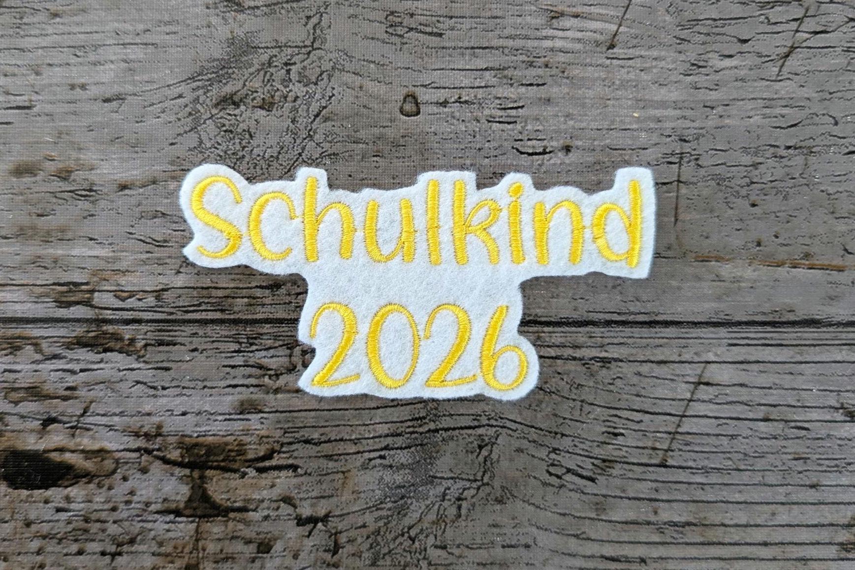 Schrift Nr. 22, Schulkind 2026, Aufnäher, Patch, Bügelbild, Gestickt, Iron-On, Embroidery von NaehundStickliebe