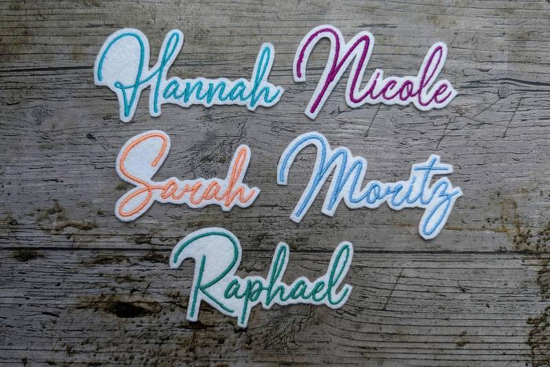 Schrift Nr. 9 Namenstickerei, Aufnäher, Patch, Bügelbild, Gestickt Schrift Nr. 9 Namenstickerei, Aufnäher, Patch, Bügelbild, Gestickt von NaehundStickliebe