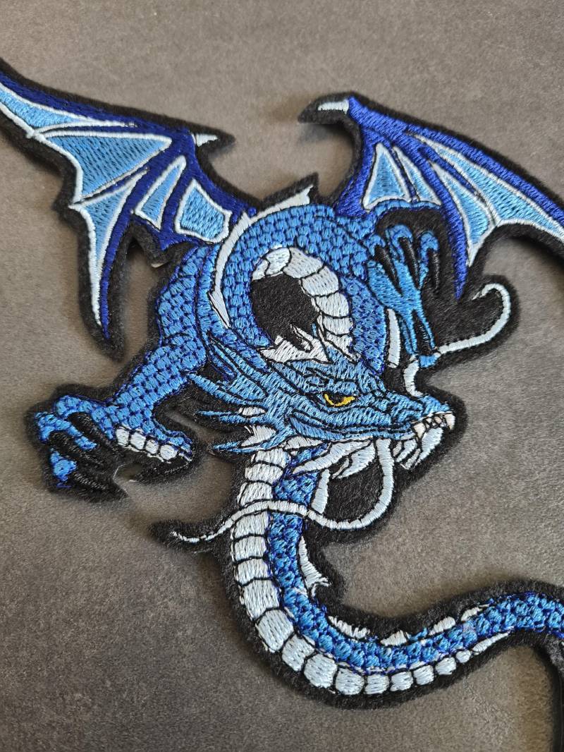 Chinese Dragon, Blue Light Blue, Patch, Application Chinese Dragon, Blue Light Blue, Patch, Application von NaehundStickliebeDE