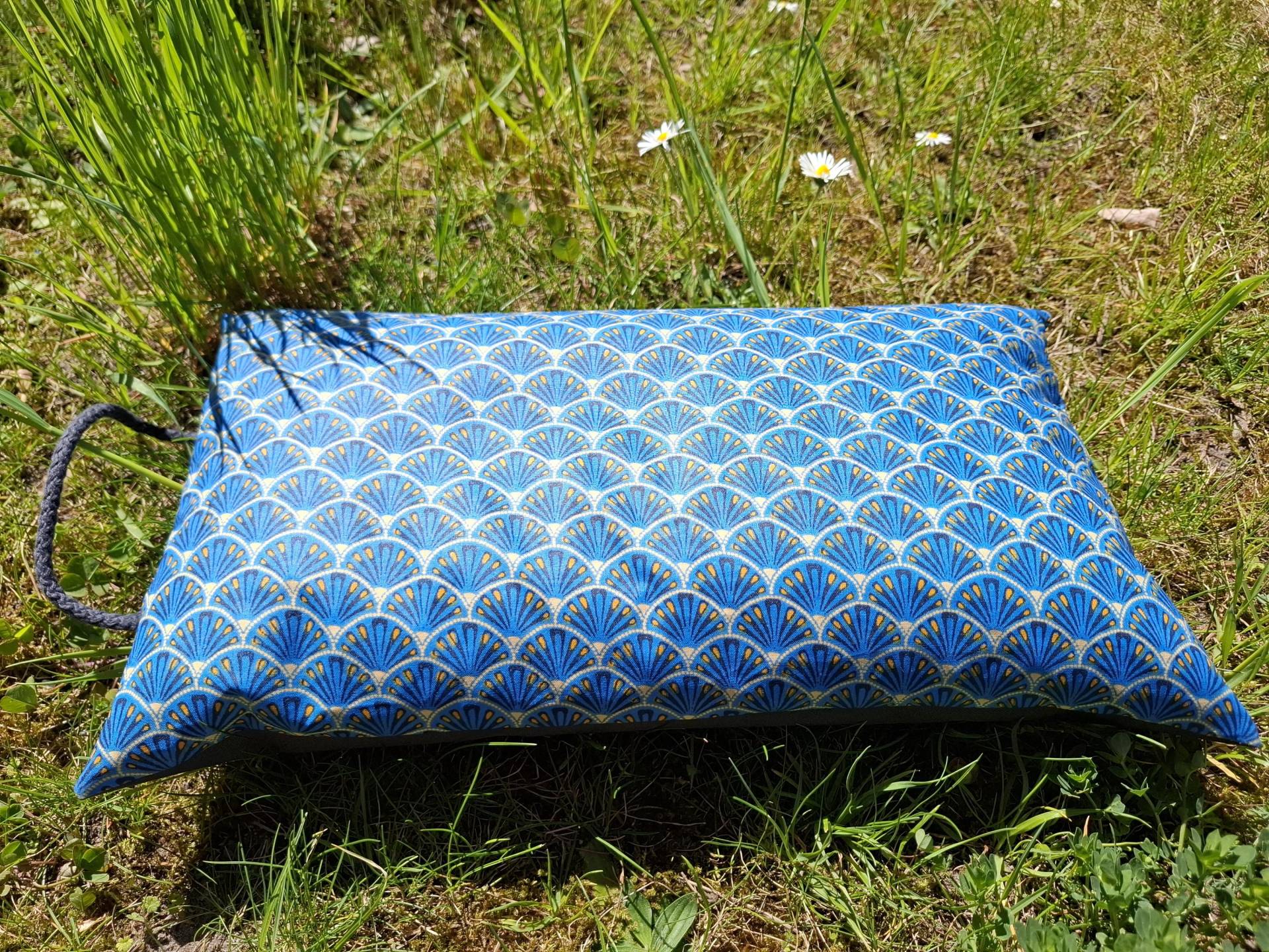 Knie-Kissen Aus Outdoor-stoff von NaehwerkstattBerlin