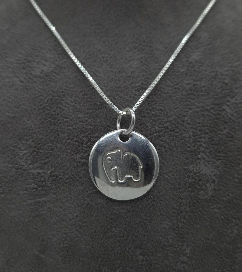 Elefant Silber 925 Anhänger | Damen Halskette Elefanten Kette Rhodiniert Glücksbringer Tochter Geschenk Elefant Silber 925 Anhänger | Damen Halskette Elefanten Kette Rhodiniert Glücksbringer Tochter Geschenk von NahleOfficial
