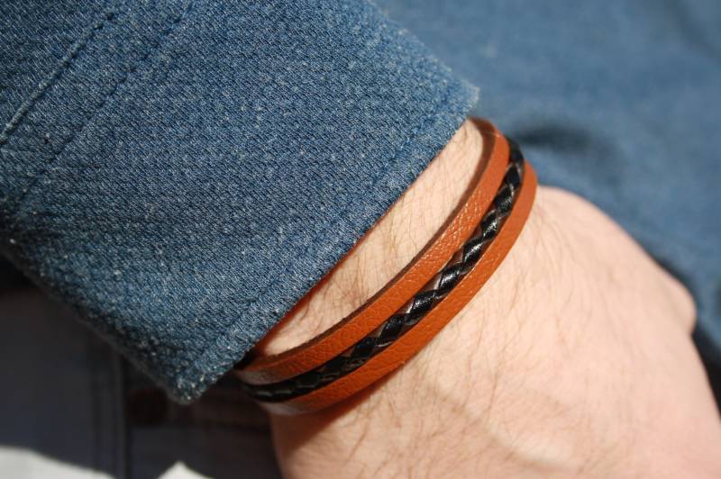 Lederarmband Herren Leder Männer Armband Braun Schwarz Magnetverschluss Handmade Geburtstagsgeschenk Geburtstag Vatertag von NahleOfficial