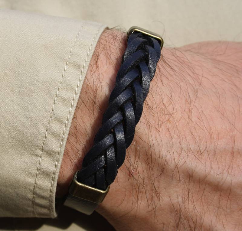 Lederarmband Herren | Leder Männer Armband Dunkelblau Schwarz Magnetverschluss Edelstahl Handmade Geburtstagsgeschenk Geburtstag von NahleOfficial