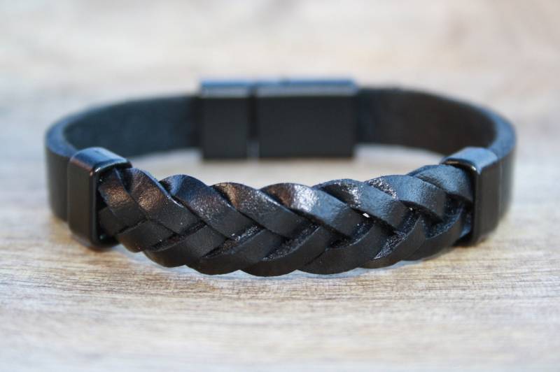 Lederarmband Herren | Leder Männer Armband Schwarz Magnetverschluss Edelstahl Handmade Geburtstagsgeschenk Geburtstag Vatertag von NahleOfficial
