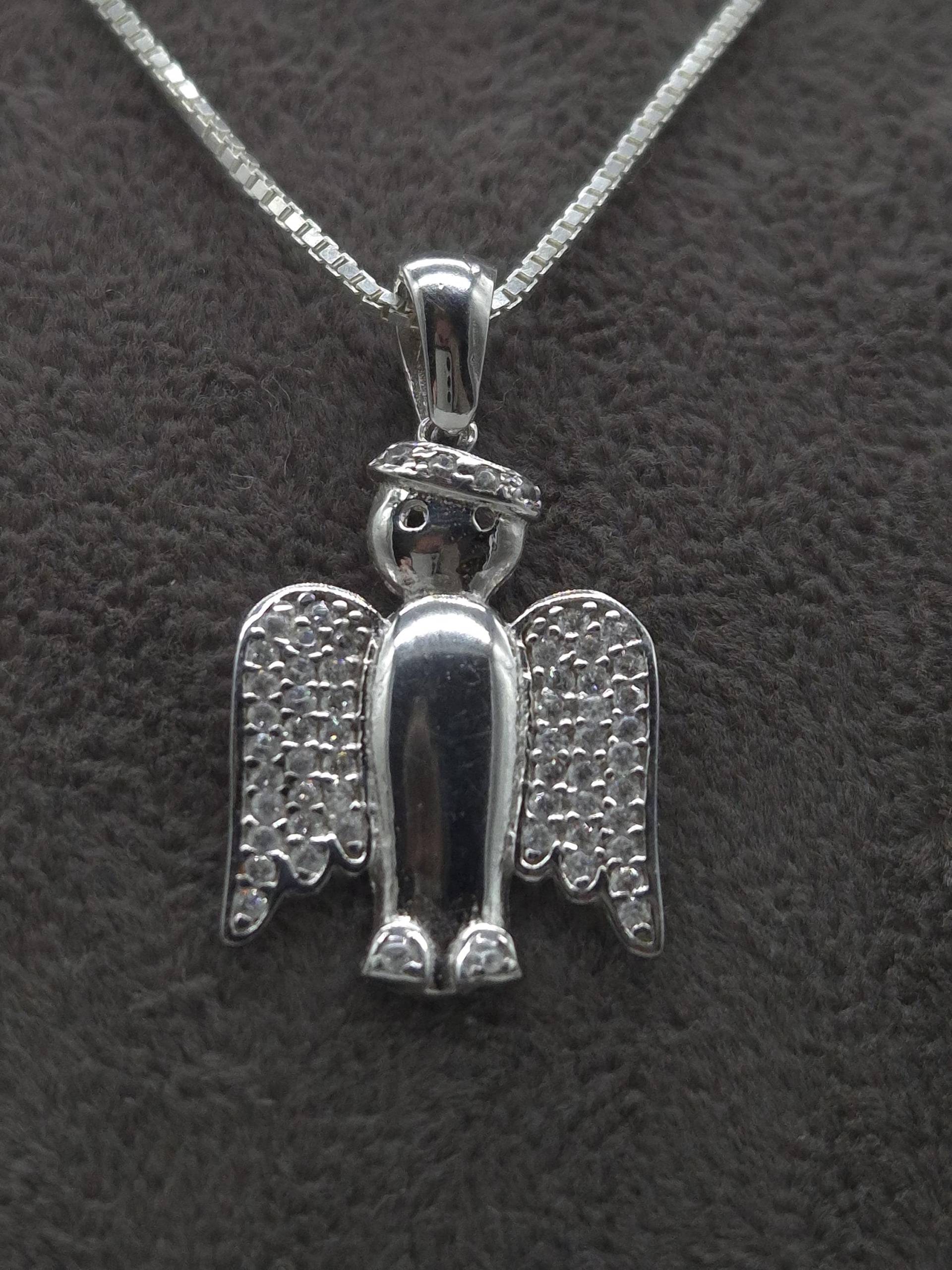 Silber Halskette Schutzengel Anhänger | Damen Kette Kleiner Engel Taufkette Mutmacher Glücksbringer Geschenk Schulanfang von NahleOfficial