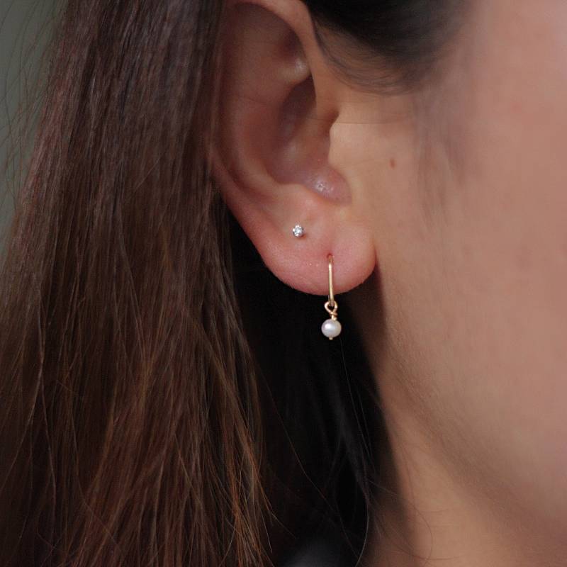 Klitzekleine Perlenohrringe von Nahnym