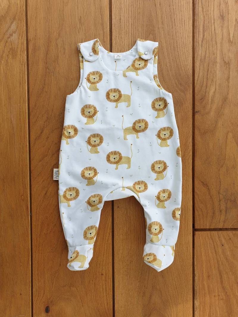 strampler Aus Baumwolljersey Mit Füßchen Latzhose Overall Ab Größe 50 von NahtArt