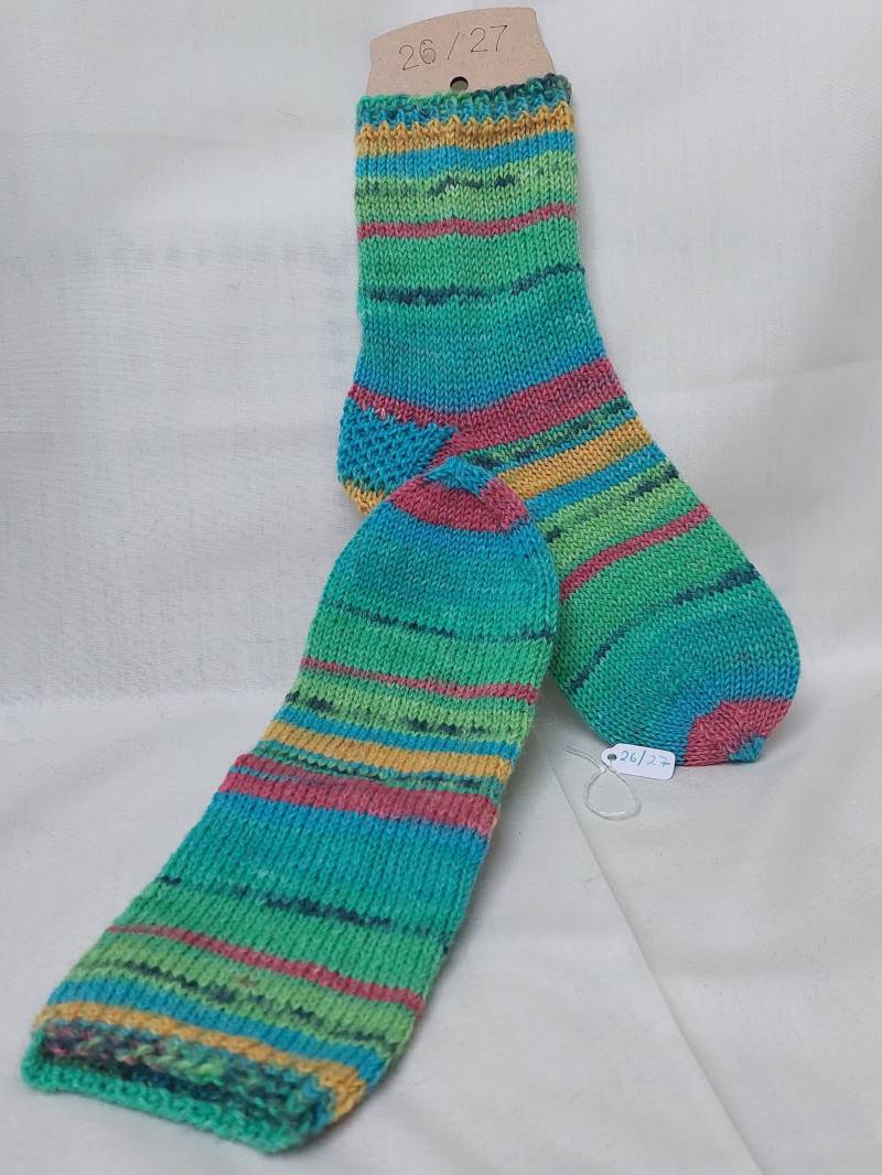 Wollsocken, Fröhlich Bunte Handgestrickte Kinder Socken Gr. 26/27 von NahtundMasche
