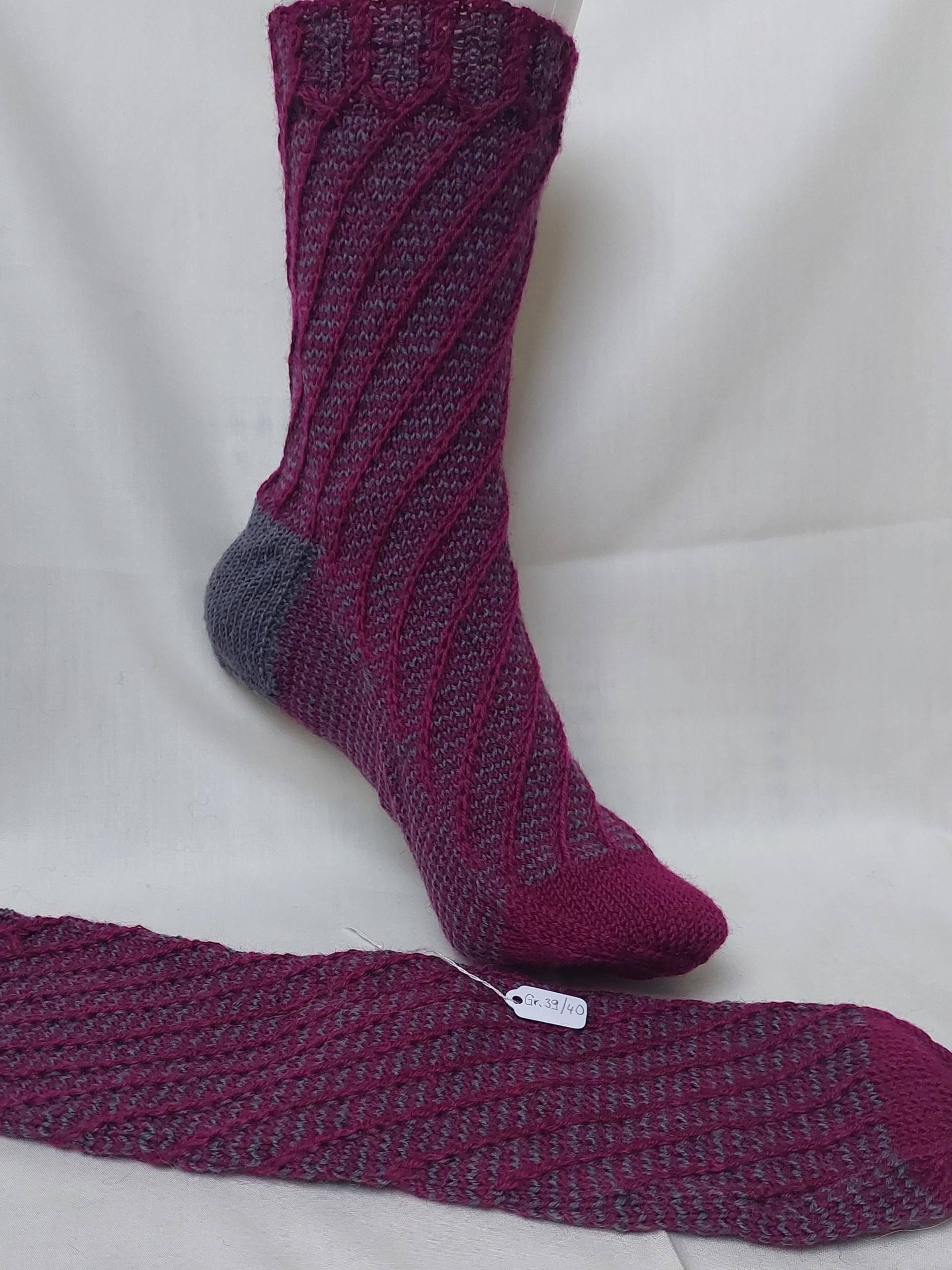Wollsocken, Handgestrickte Socken Gr. 39/40 von NahtundMasche