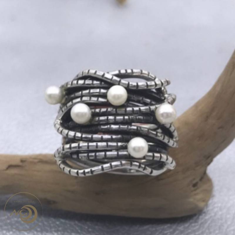Liane Ring Mit Perlen in 925 Silber Liane Ring Mit Perlen in 925 Silber von Naimagioielli