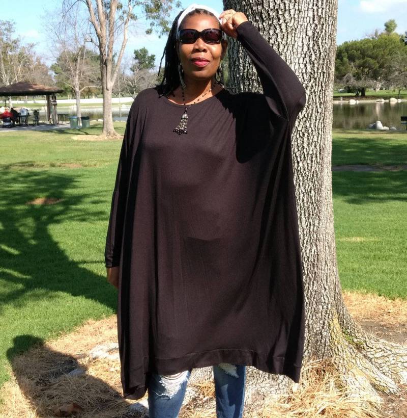 Plus Größe Langarm Rundhals T-Shirt Kleid von Nakidbird