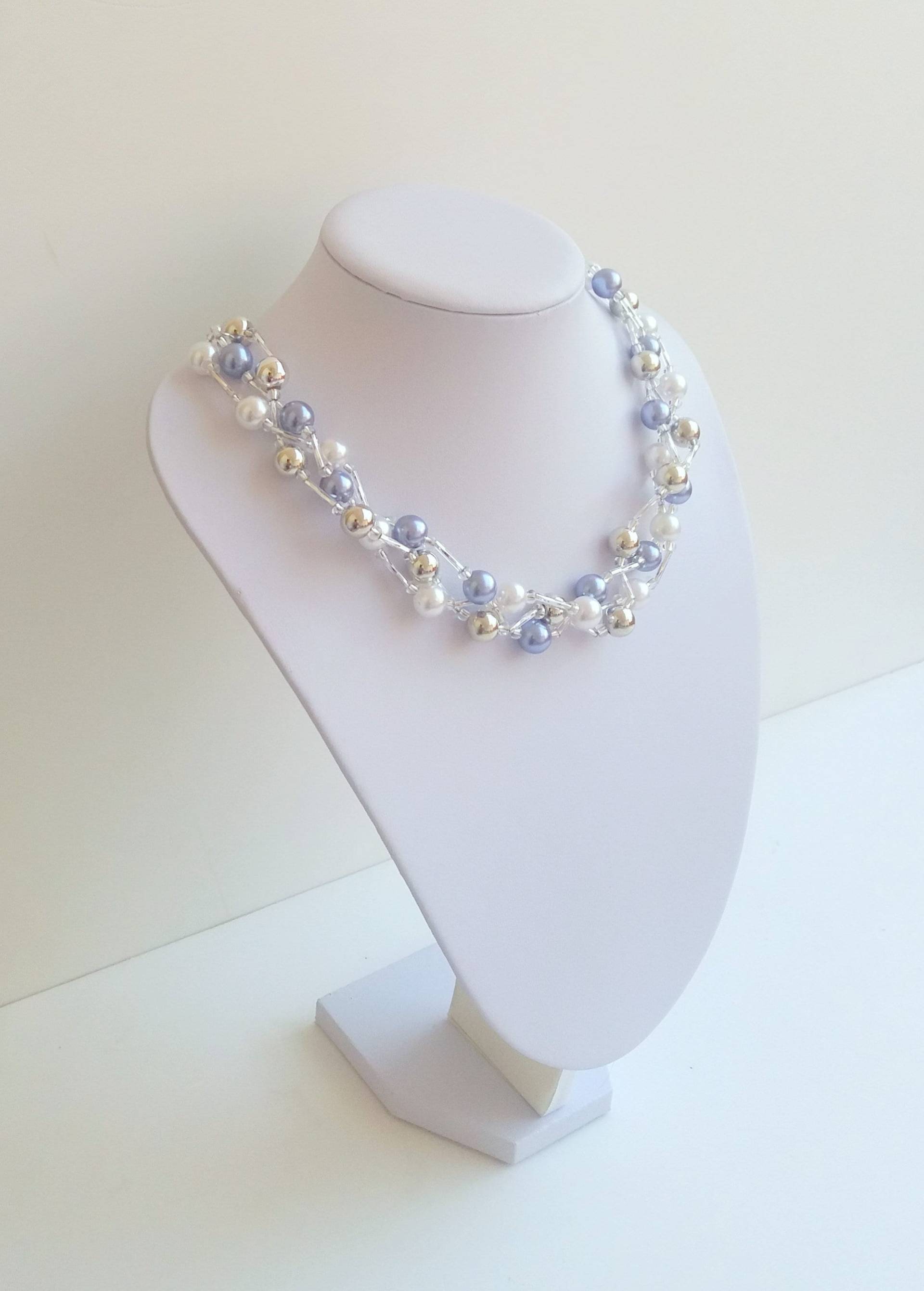 Blaue Perlenkette - Geflochtene Multistrang Mehrfarbige Halskette Elegante Gedrehte Blaue Perlenkette - Geflochtene Multistrang Mehrfarbige Halskette Elegante Gedrehte von NakitAlesia