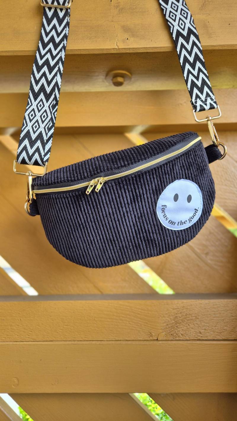 Bauchtasche Cord, Crossbag, Crossbodybag, Statement Bag von NalaDesignsShop