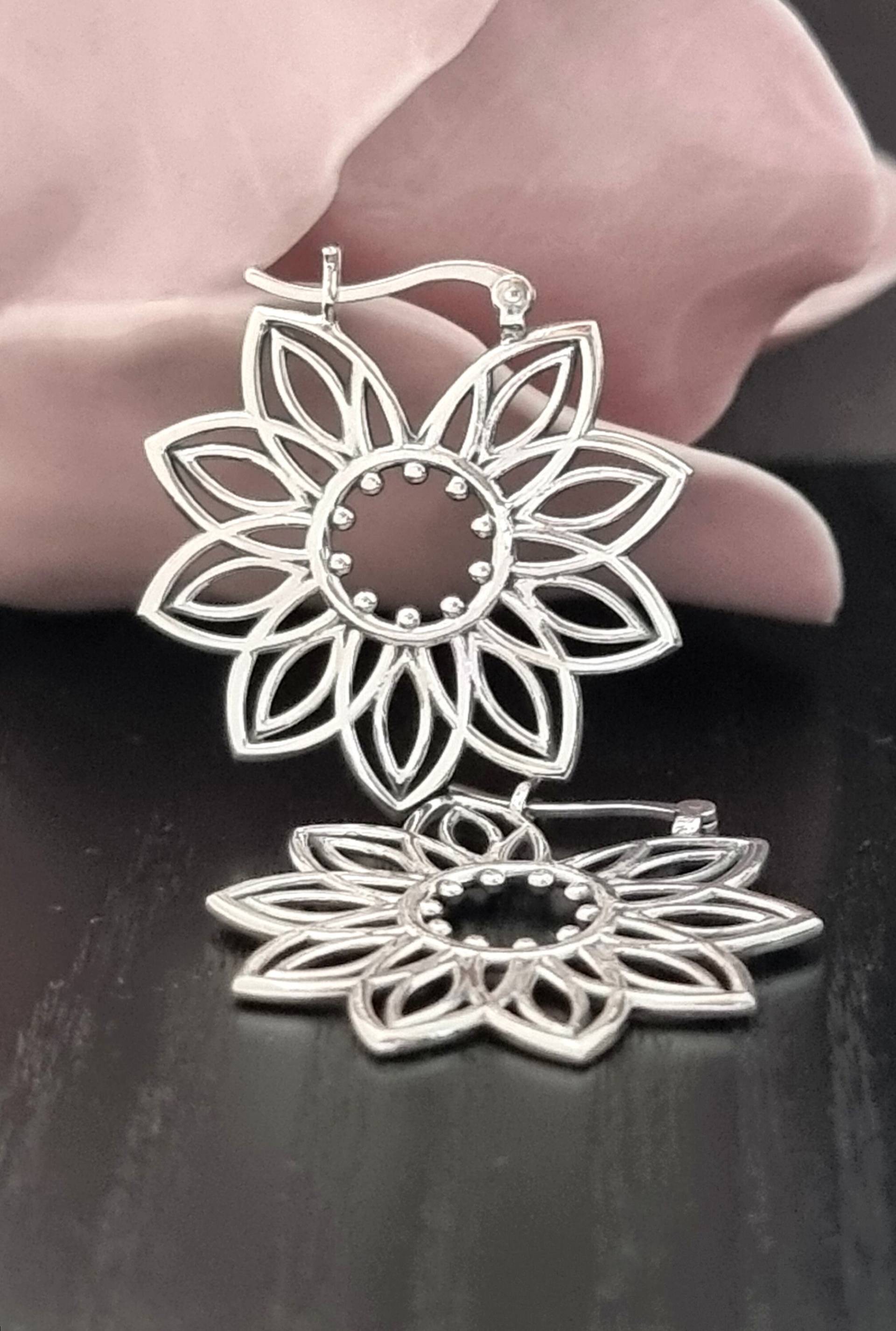 Blumen Ohrringe, Creolen Silber, Sterling Silber 925 von NamasteSilber