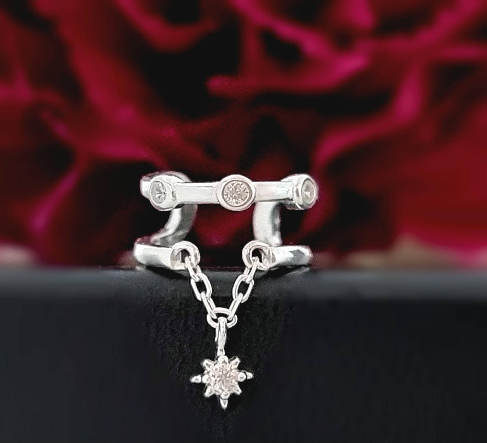 Ohrklemme, Ear Cuff Silber 925, Ohrmanschette, Zirkon Ohrring Sterling Minimalistisch von NamasteSilber