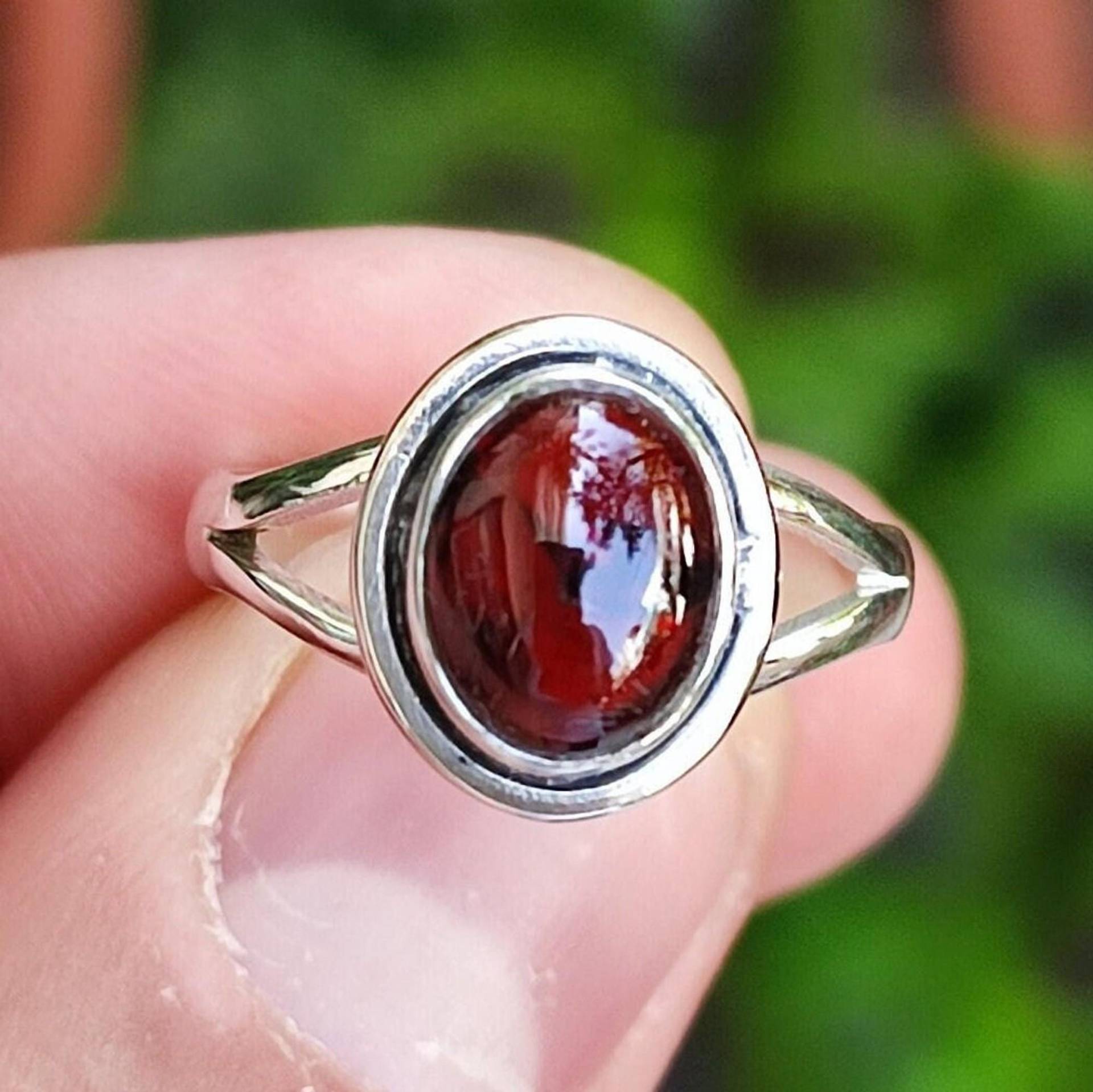 Granat Ring, 925 Sterling Silber Handgemachte Statement Natürliche Oval Edelstein Boho Schmuck, Januar Birthstone Geschenk Für Sie Granat Ring, 925 Sterling Silber Handgemachte Statement Natürliche Oval Edelstein Boho Schmuck, Januar Birthstone Geschenk Für Sie von NamasteSilver