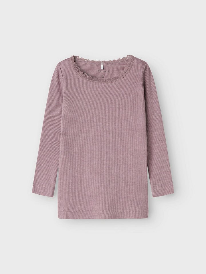 Name It Langarmshirt NMFKAB LS TOP NOOS in Feinripp und mit süßer Spitzenkante am Ausschnitt von Name It