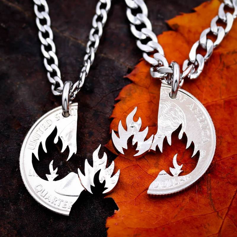 Feuer Und Halsketten Set, Paare Halsketten, Beste Freunde, Interlocking Quarter von NameCoins
