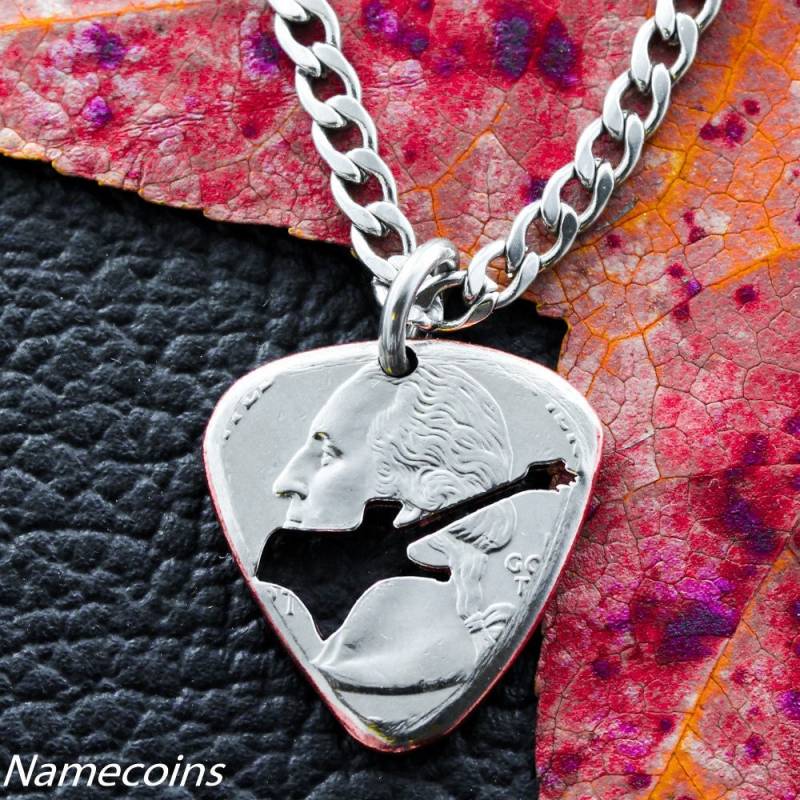 Plektrum Halskette, E-Gitarre Geschenk, Band Schmuck, Hand Geschnitten Und Poliert von NameCoins