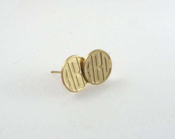 Goldene Ohrringe. Monogramm-Ohrringe. Erste Personalisierte Post-Ohrringe. Ohrstecker. Goldohrringe Mit Monogramm Goldene Ohrringe. Monogramm-Ohrringe. Erste Personalisierte Post-Ohrringe. Ohrstecker. Goldohrringe Mit Monogramm von NameMyMonogram