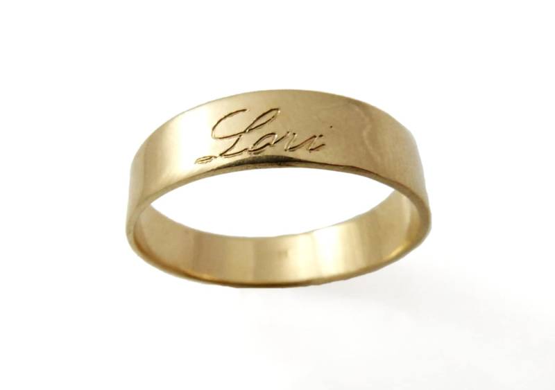 Goldener Namensring. Unisex Ring. 5mm Goldring. Wort Personalisierter | Gfe6417 - 1748 von NameMyMonogram