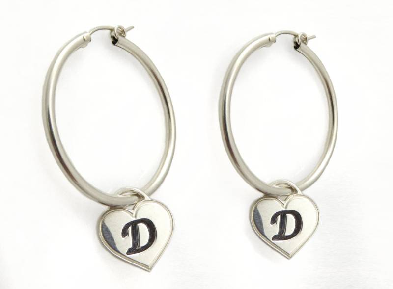 Initiale Ohrringe.monogramm Ohrringe. Ohrringe Aus Sterlingsilber. Personalisierter Ohrring. Alphabet-Ohrring. Creolen-Ohrring. Namensohrring. Herz von NameMyMonogram