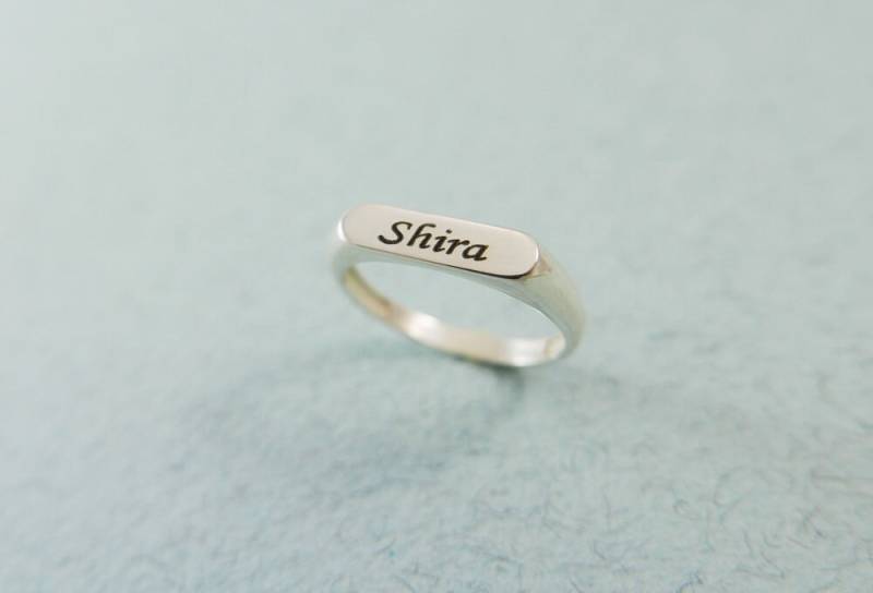 Silberner Namensring. Ring Aus Sterlingsilber. Personalisierter Wortring. Monogrammring. Namensschmuck von NameMyMonogram