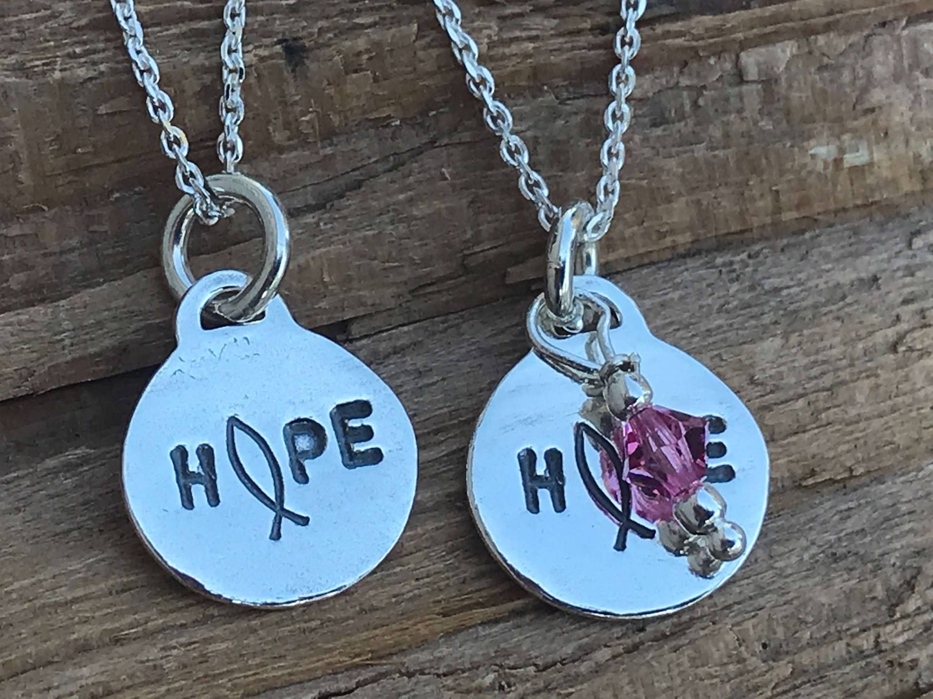 Hoffnung Sterling Silber Bewusstsein Halskette Gestempelt Disc Charm von NamiCharms