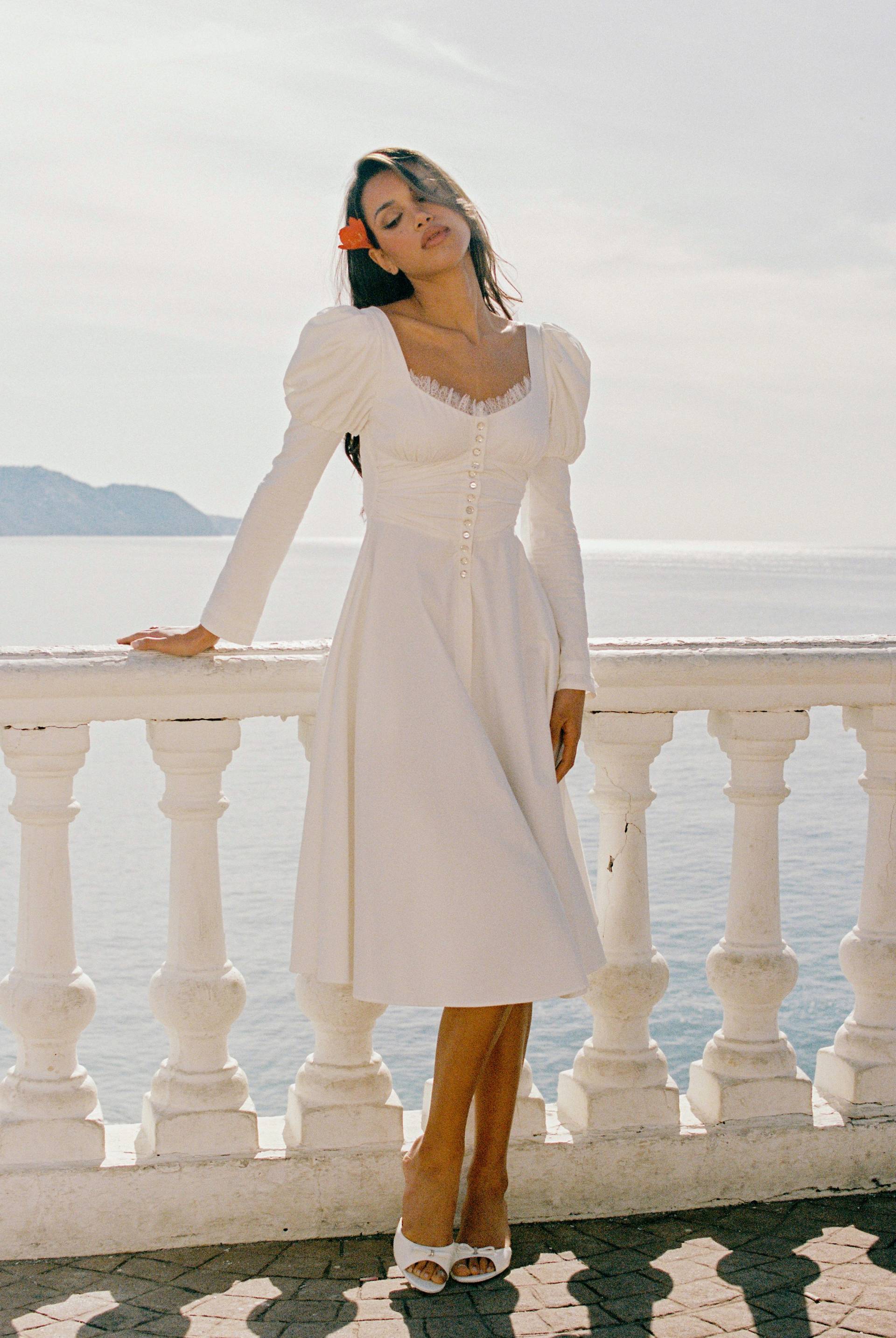 Nana Jacqueline | Livia Dress (White) | Women's Ghost White Midi dresses von Nana Jacqueline