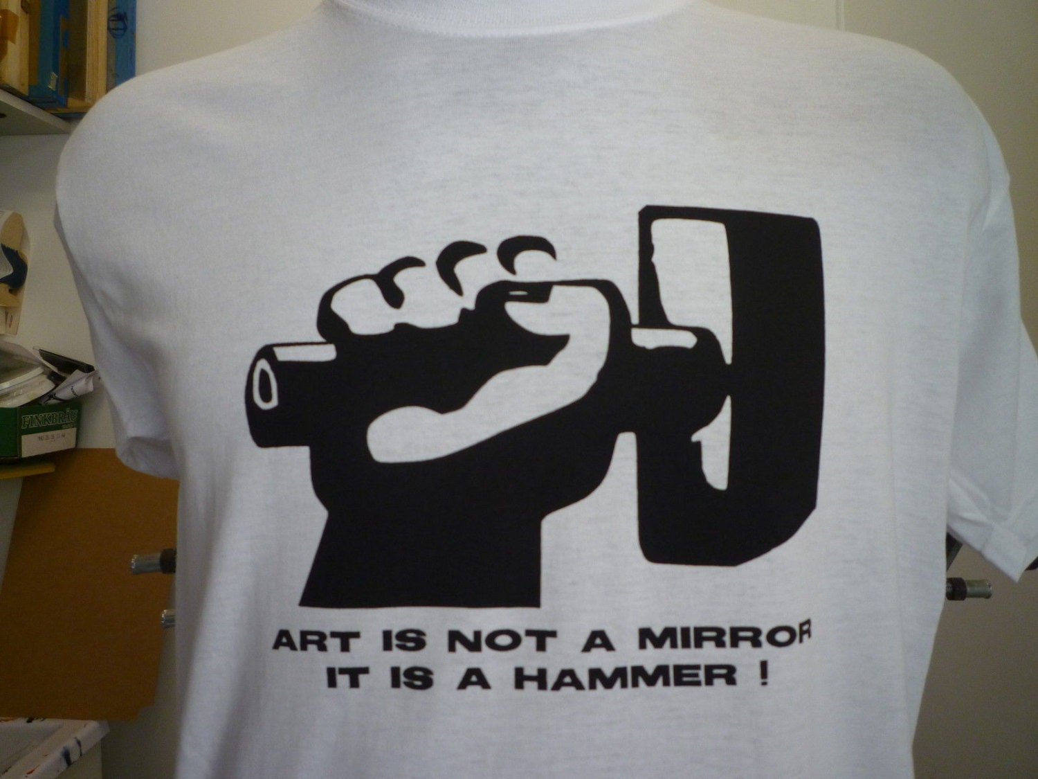 Kunst Ist Ein Hammer T-Shirt Majakovskij Urss Cccp Komunismus von Nanabnoam