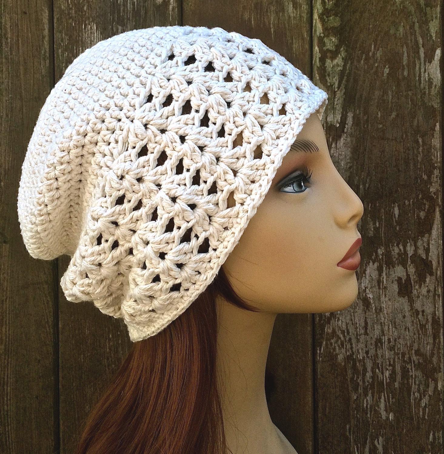 Handgehäkelte Baumwolle Slouchy Beanie Spitzen Chemo Cloche Hat von NancyHuberCreations