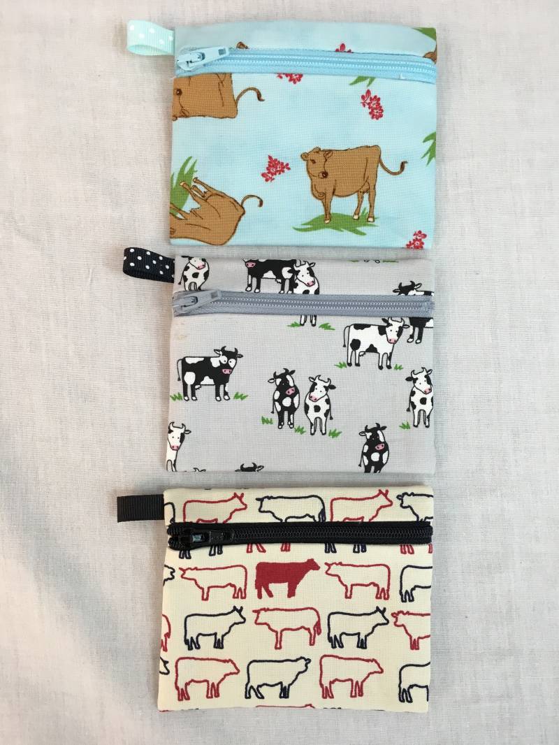 Kühe Reißverschluss Münztäschchen, Kreditkarten, Ohrstecker, Musik Player Halter von NancyPKdesigns