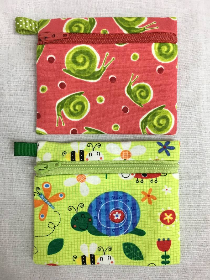 Schnecken Reißverschluss Geldbörse, Ohrstecker Halter, Musik Player Halter - Farbe Wählen von NancyPKdesigns