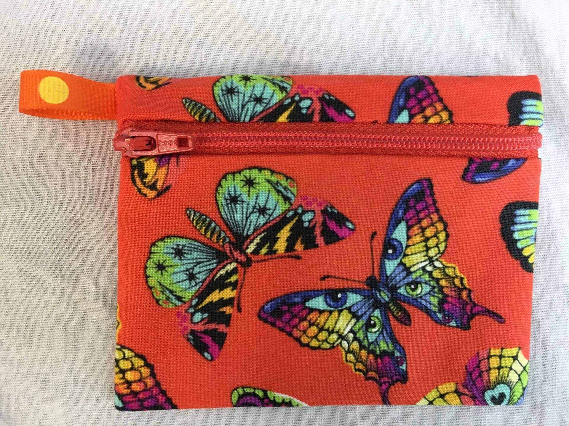 Tula Dreamer Butterfly Flache Reißverschluss Geldbörse, Airpod Hülle, Kreditkartenetui, Ohrknochen von NancyPKdesigns