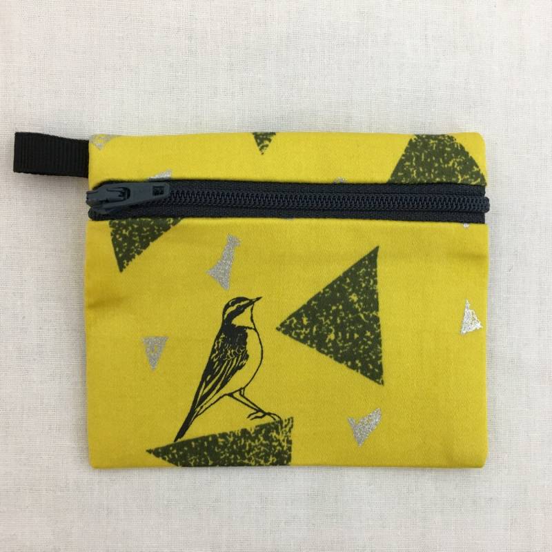 Vogel Auf Gelbem Reißverschluss-Geldbeutel, Karten-Brieftasche, Ohrhörer-Beutel, Musik-Player-Fall von NancyPKdesigns