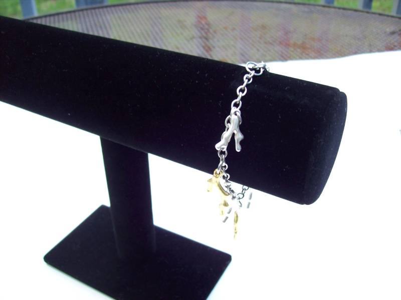 strand Treibholz Design Armband Sommer Gold Und Silber Farbe Metall 7 Zoll Lang von NancysFiberCrafts