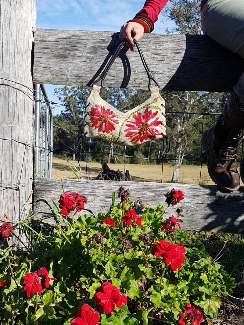 Hand Perlen Sunflower Tasche Jute Brunch Geldbörse Mit Leder Griff von Nandeetas