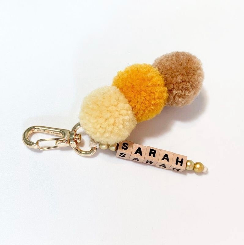 Schlüsselanhänger Pompom von NaniRainbow