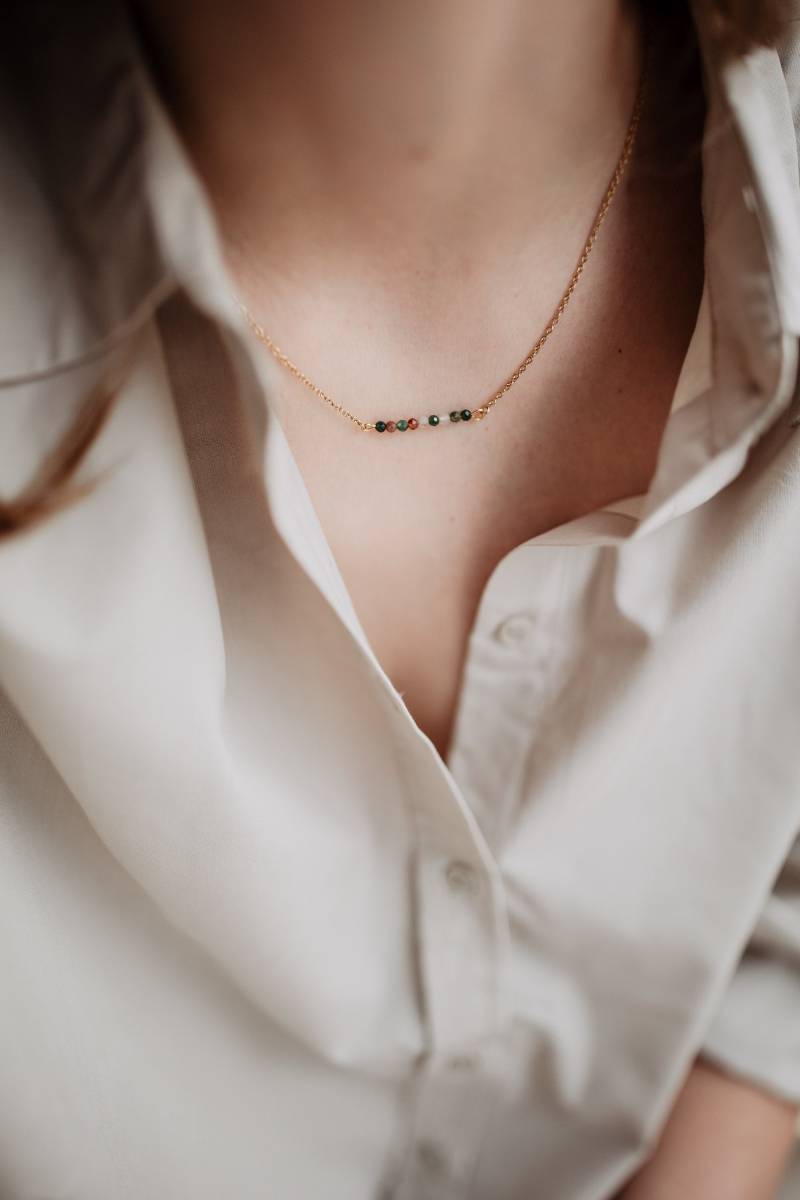Halskette Gold Mit Achat Edelsteinperlen, Edelsteinschmuck, Kurze Kette Gold, Schmuckset, Zarte Kette, Perlenkette, Mutmacher von NanoniIndividuell