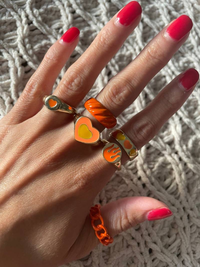 Y2K Acryl Ring Set Herz & Flammen Ring, 6Er Set von Naoimi