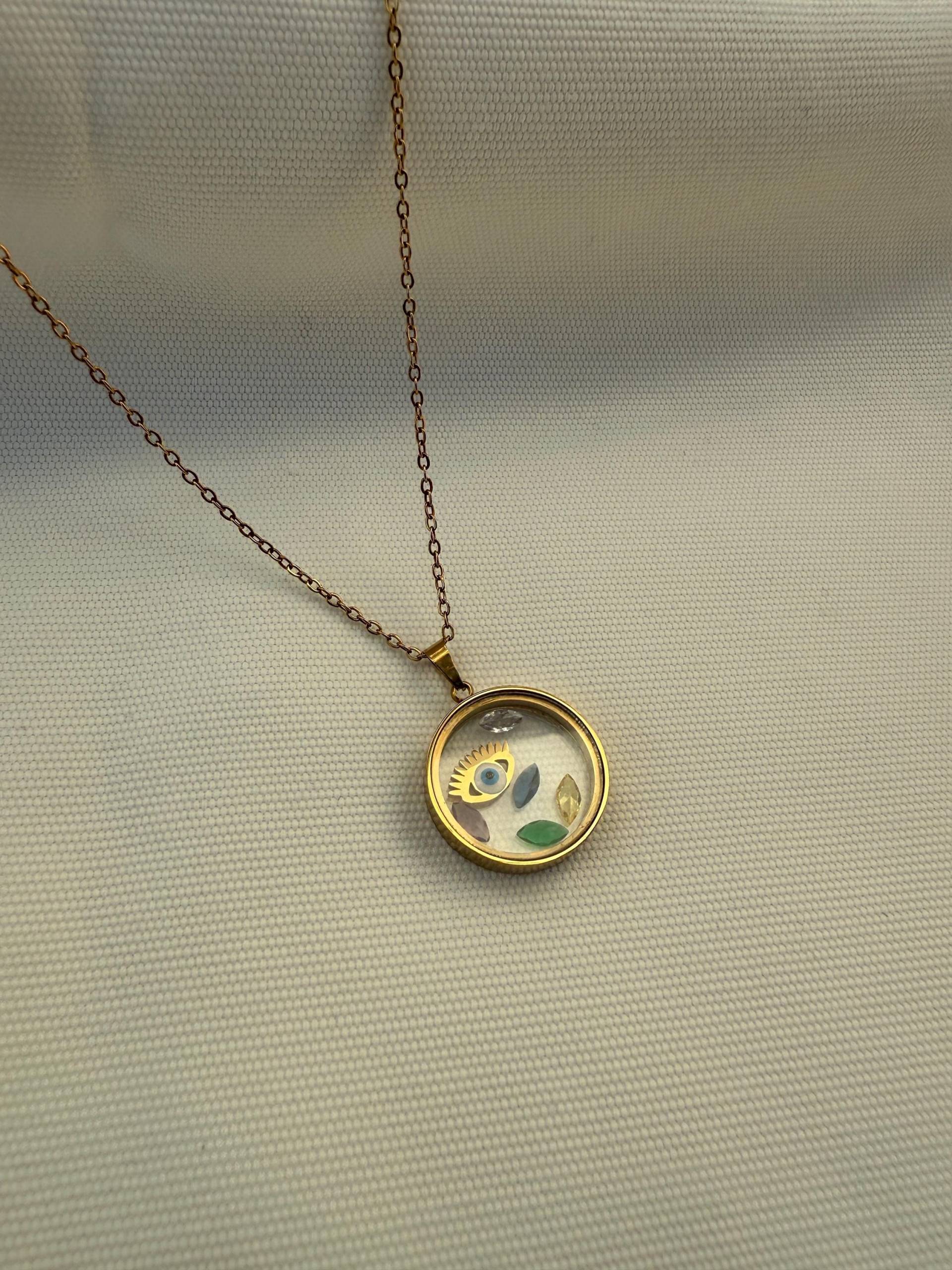 Gold Böser Blick Anhänger Halskette 18K Vergoldeter Edelstahl, Zirkonia-Edelstein von Naoimi