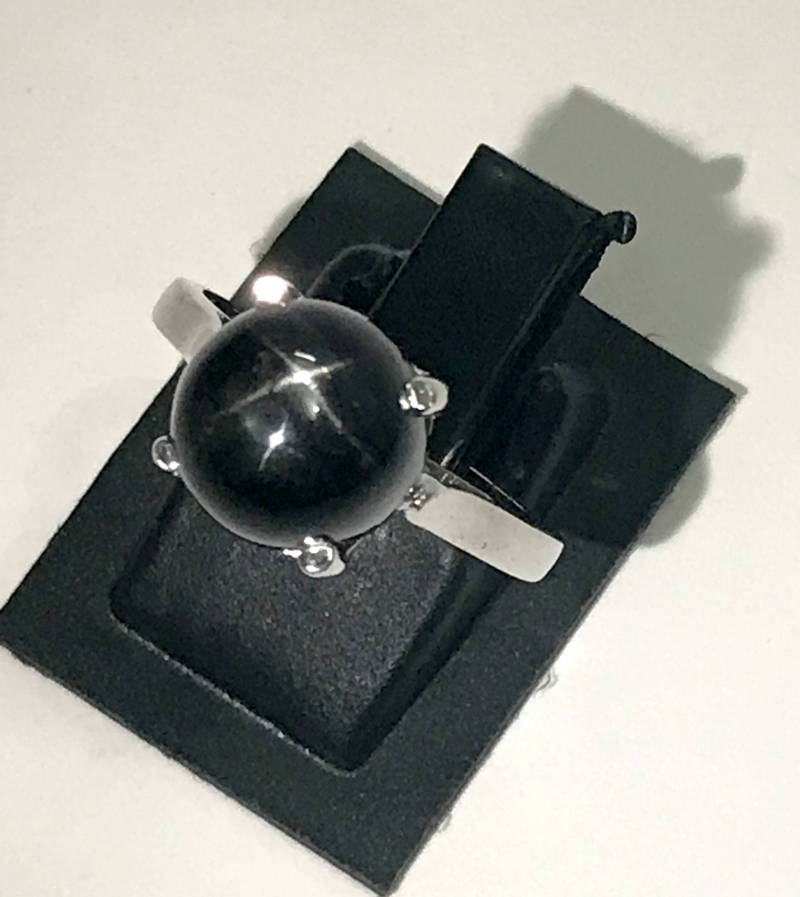 Stern Cabochon Edelstein Ring Für Sie | Schmuck 925 Silber Sterndiopsid 9 Mm Runder Schwarzer Unisex von NaqshByShradha