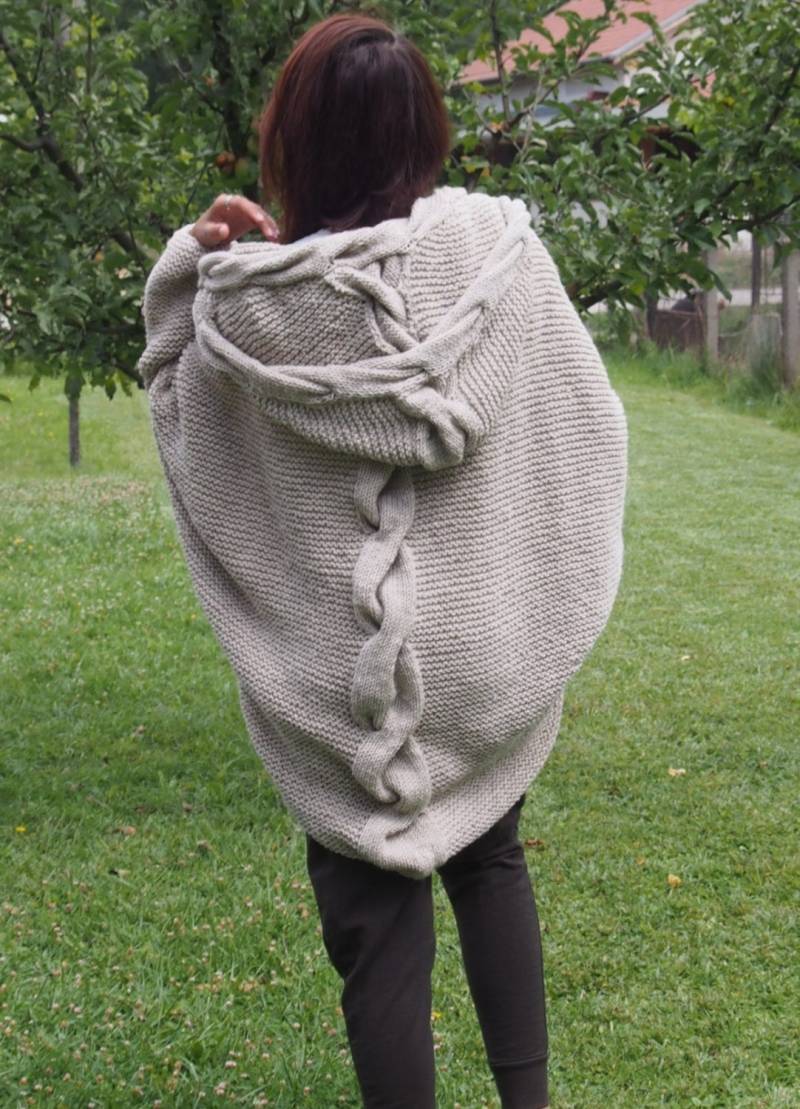 Handgefertigte Mohair Wolle Cardigan Mit Kapuze Übergroßer Strickpullover von Nara65