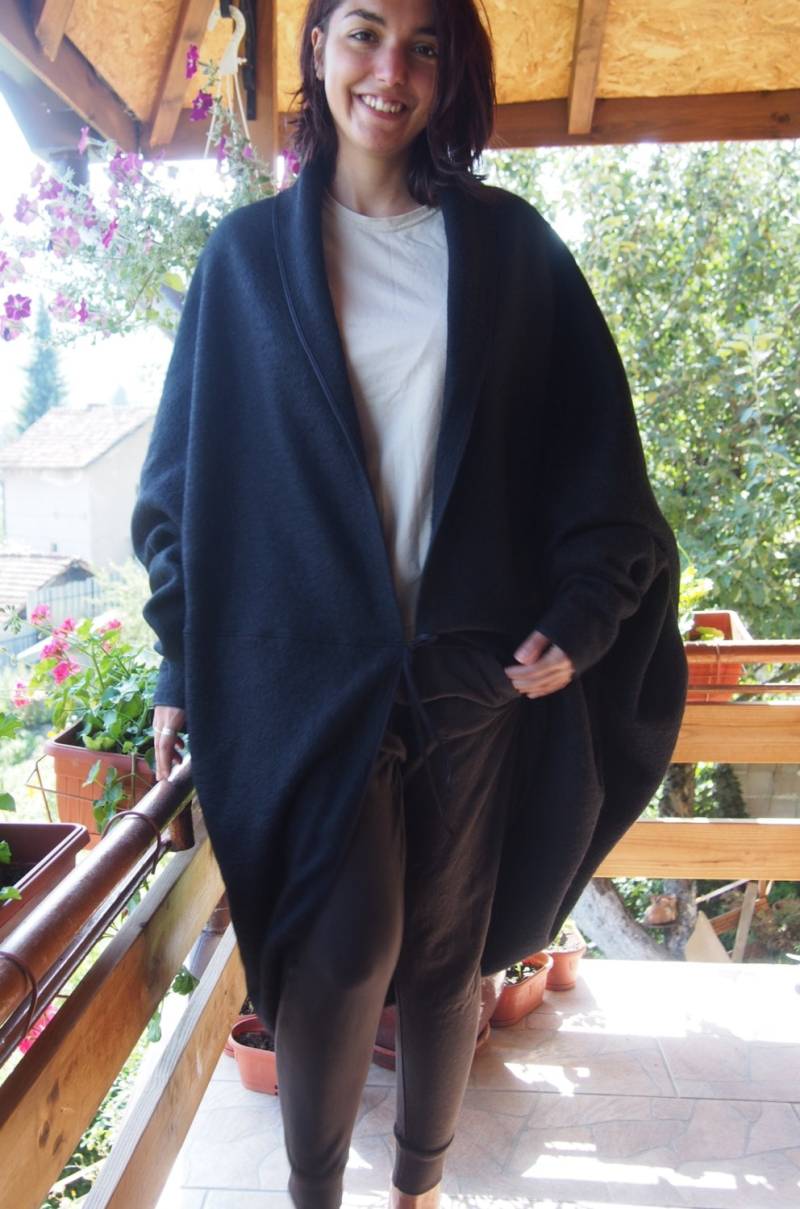 Schwarze Wolle Strickjacke Dolman Sleeve Plus Size Jacke von Nara65