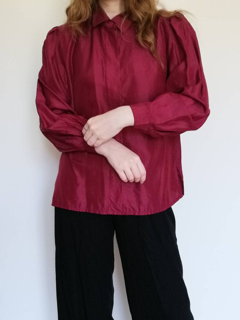 True Vintage Bluse 70Er 80Er Rot Weinrot Golden Gate 42 Xxl 2Xl 100% Seide Elegant True Vintage Bluse 70Er 80Er Rot Weinrot Golden Gate 42 Xxl 2Xl 100% Seide Elegant von Narvhi