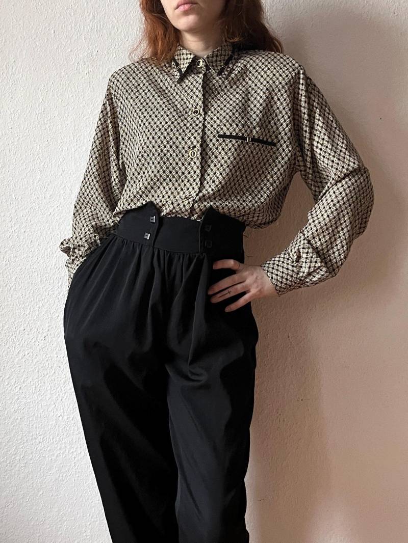 True Vintage Bluse 80Er 90Er Geometrisch Gemustert Gepunktet Kariert Gelb Schwarz Weiß Grau Gr. 40 M L Secretary Elegant Sommermann True Vintage Bluse 80Er 90Er Geometrisch Gemustert Gepunktet Kariert Gelb Schwarz Weiß Grau Gr. 40 M L Secretary Elegant Sommermann von Narvhi